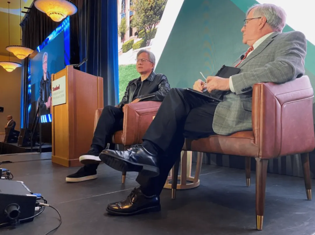 「人工智能」耗电=1.7万倍家庭用电？储能市场蓄势待发！