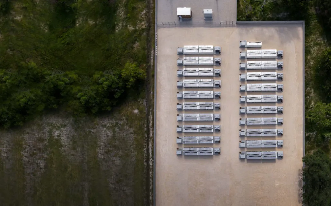 特斯拉十周年：：上海储能超等工厂开工，，妄想年产1万台商用储能电池